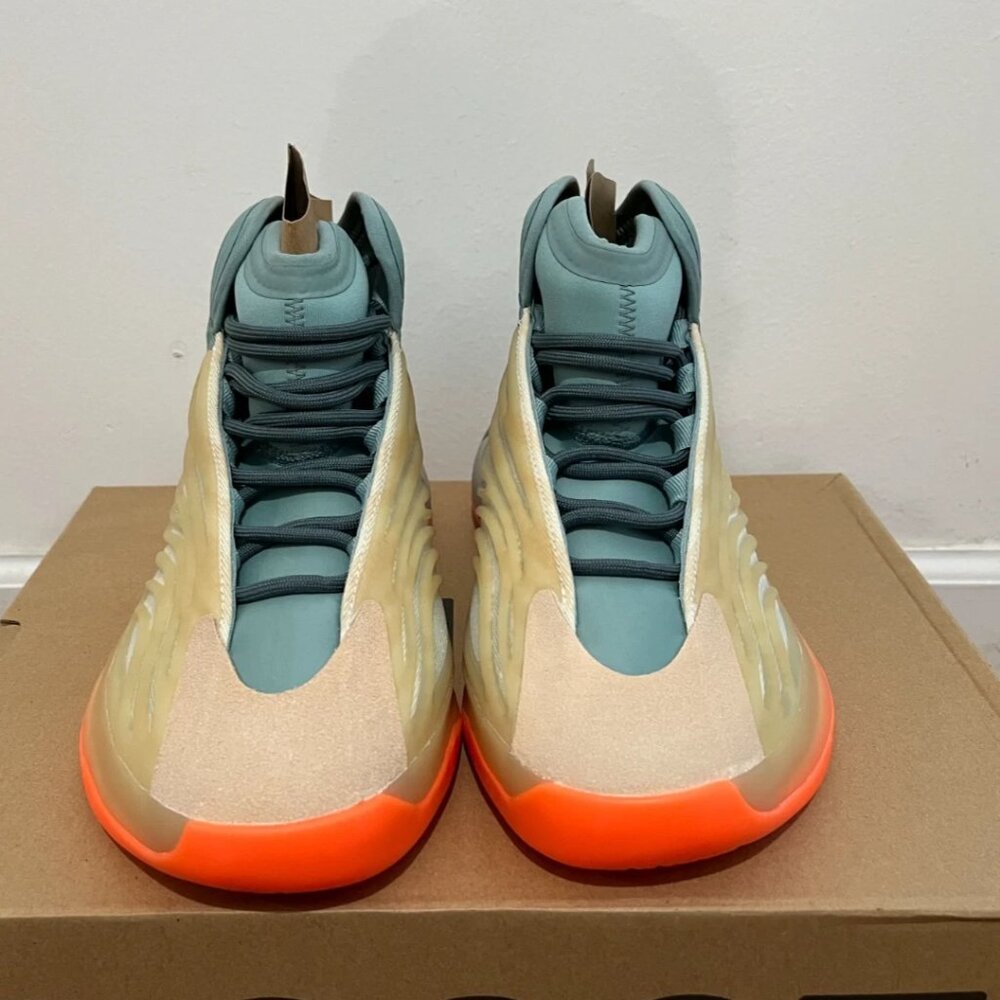 QNTM Hi-Res Coral